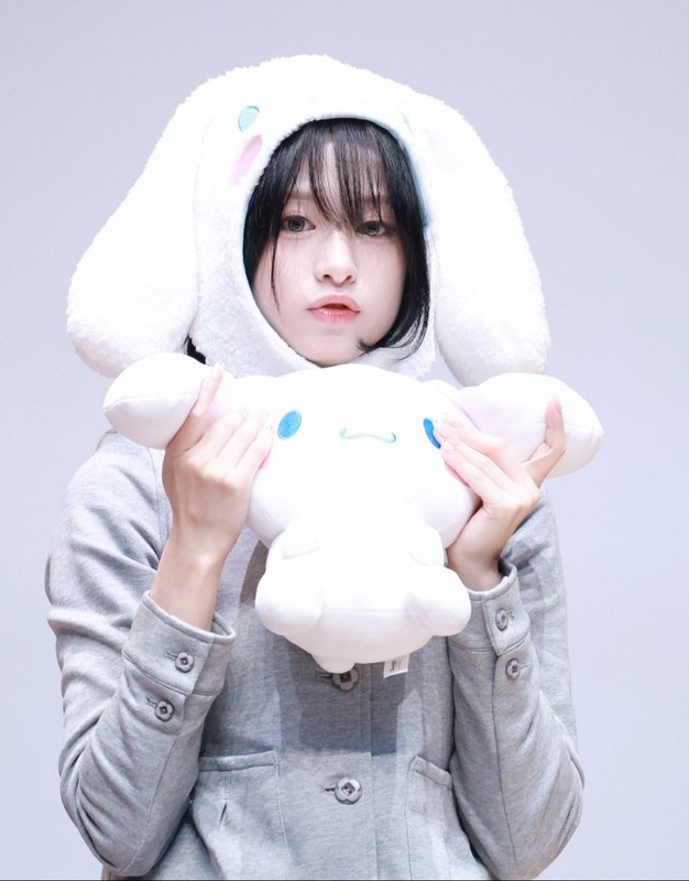 Recent activity shot of Ahyeon (BABYMONSTER)