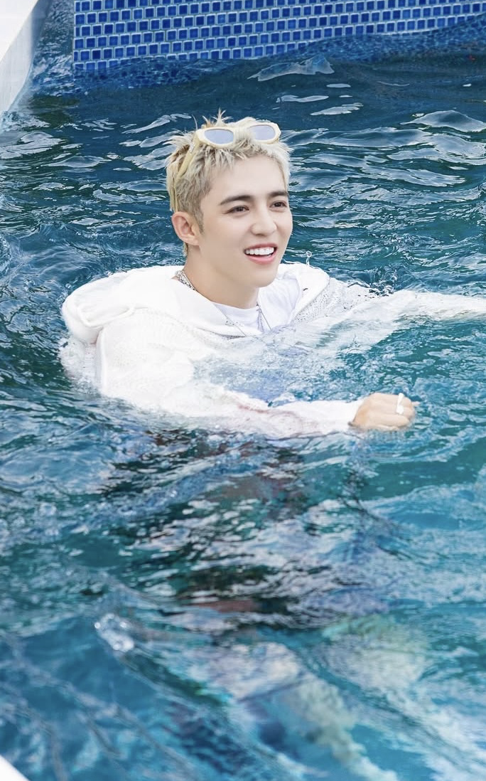 Behind-the-scenes cut of S.Coups (SEVENTEEN)