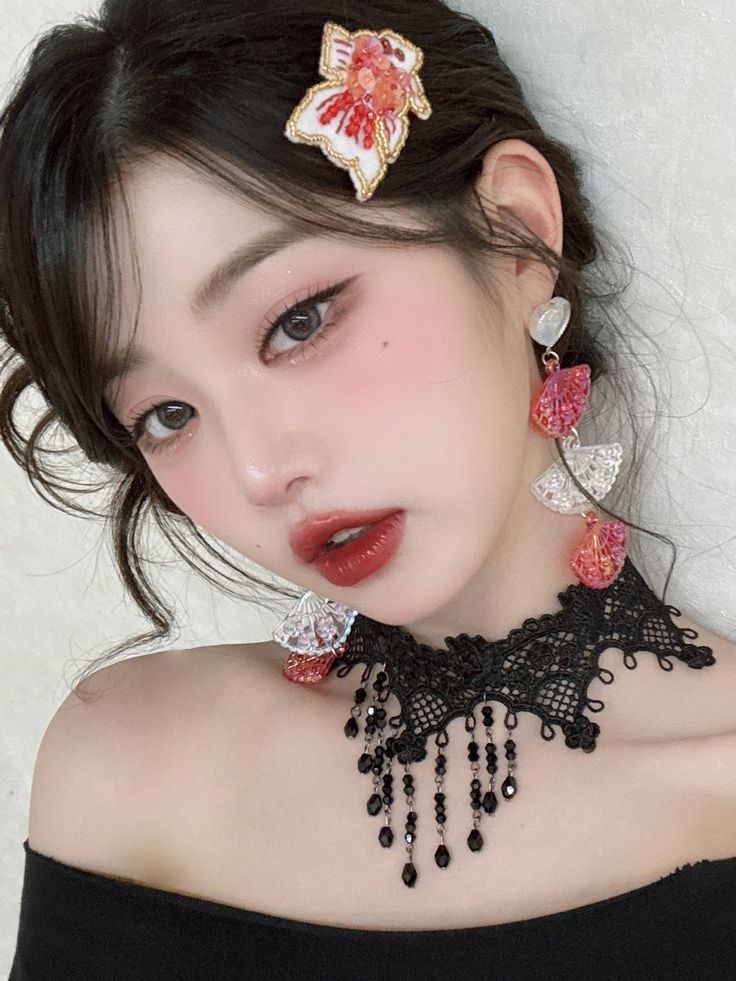Recent activity shot of Jang Wonyoung (IVE)
