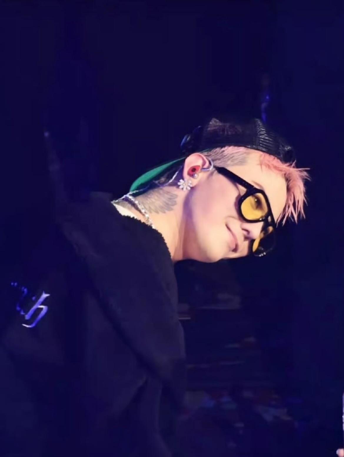 G-DRAGON (빅뱅)의 최신 사진