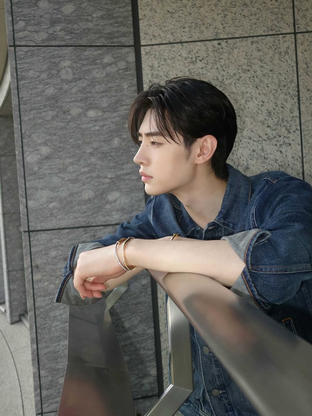 Latest photo of Sunghoon (ENHYPEN)
