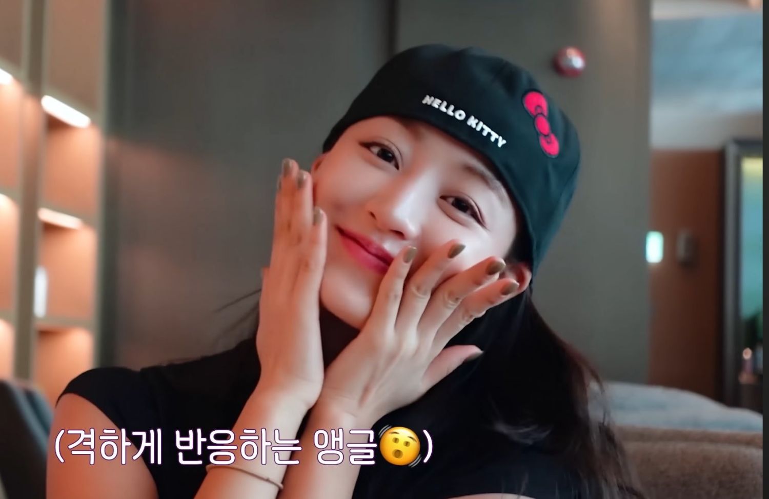 志效 (TWICE)的幕後花絮