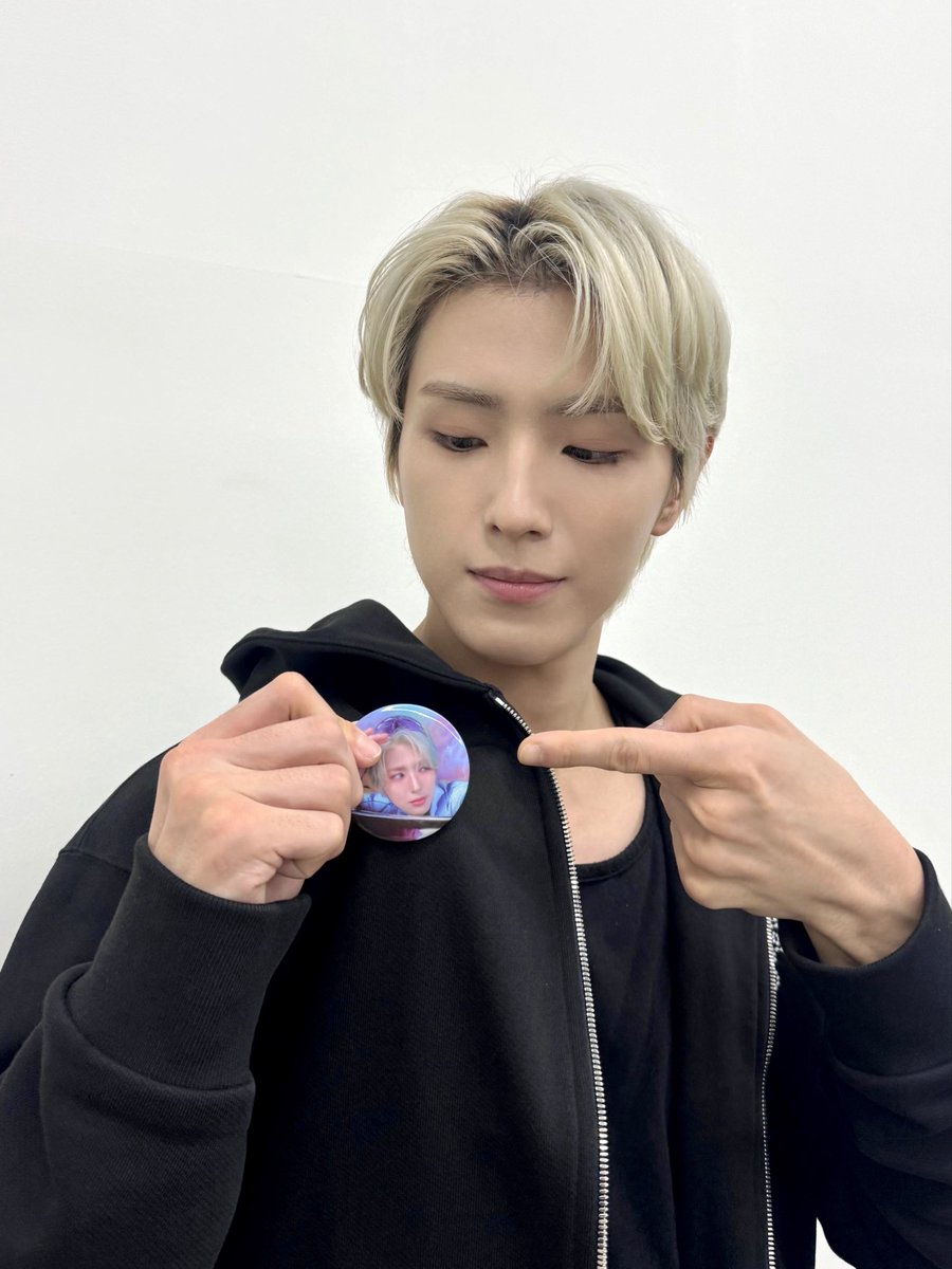 Latest photo of CIX