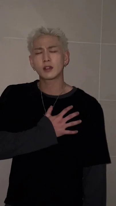 Latest photo of Baekho