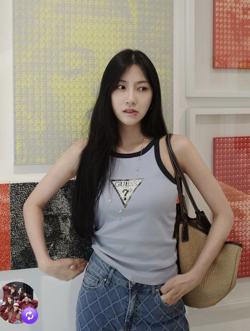 Recent activity shot of Oh Hayoung (Apink)