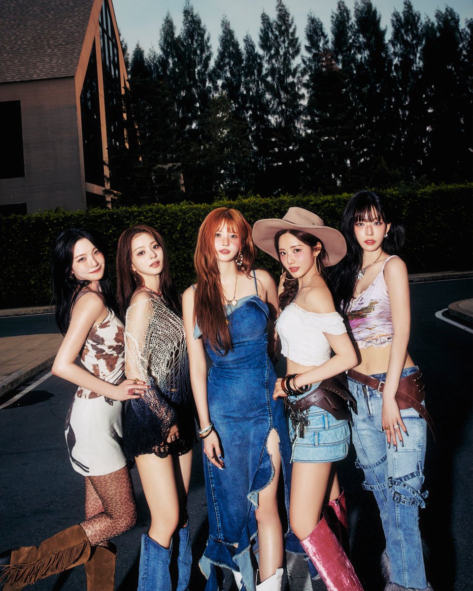 Recent activity shot of fromis (9)