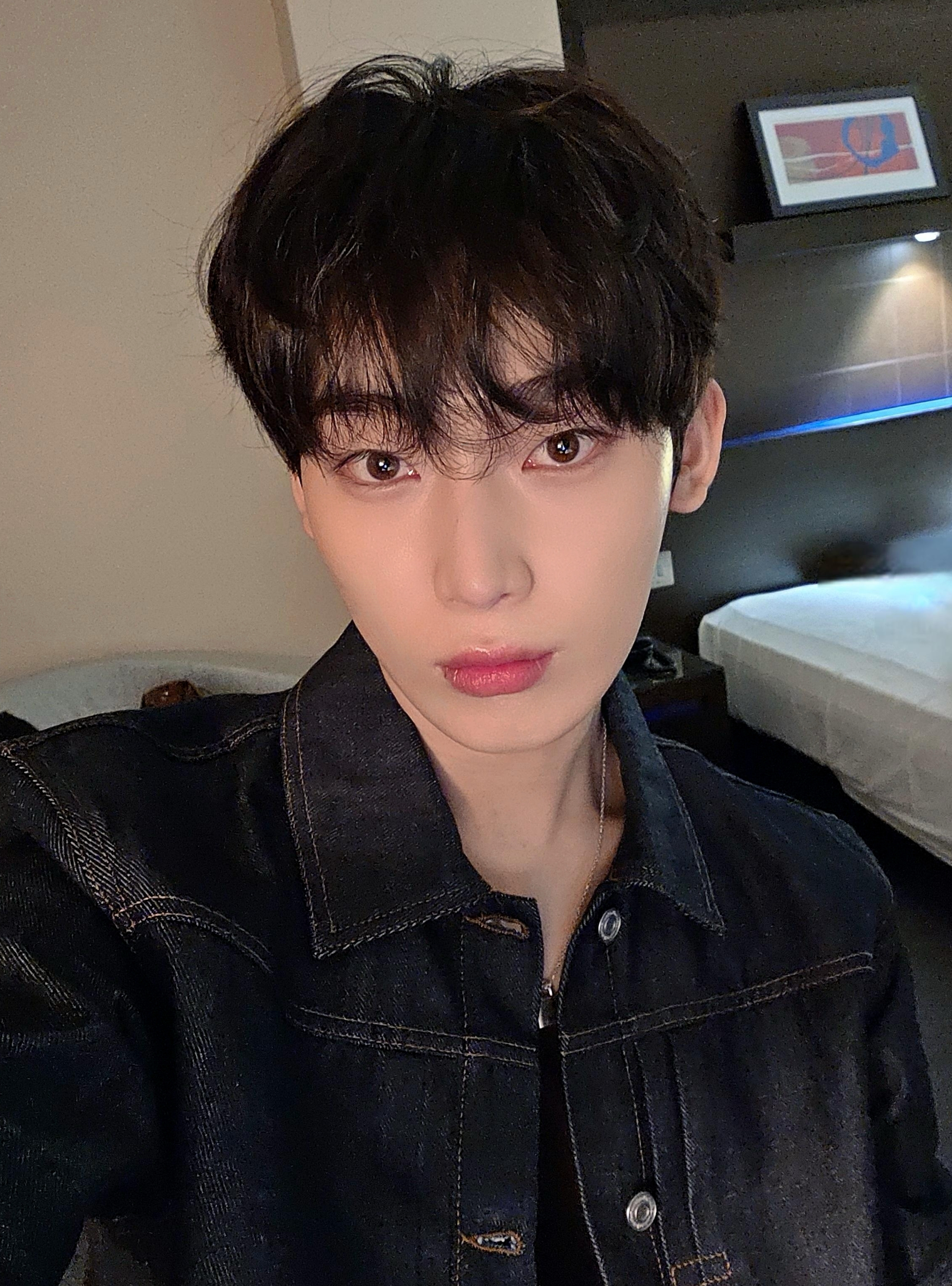 선우 (ENHYPEN)의 비하인드 컷