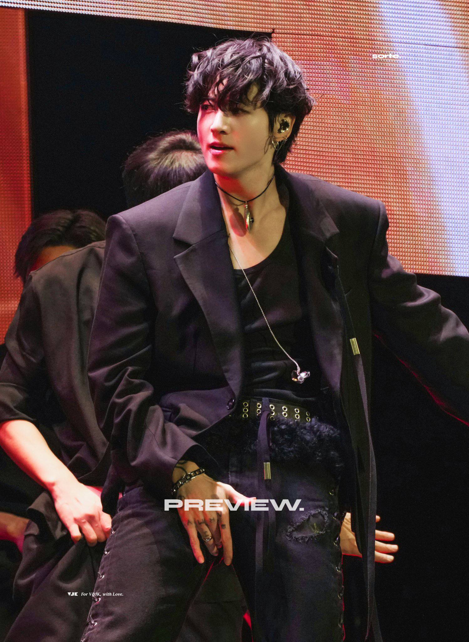 柾國 (防彈少年團)的最新活動照片