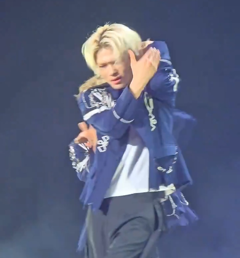 Behind-the-scenes cut of NI-KI (ENHYPEN)