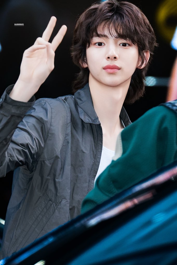 A moment captured by Juhoon (CORTIS)'s fan