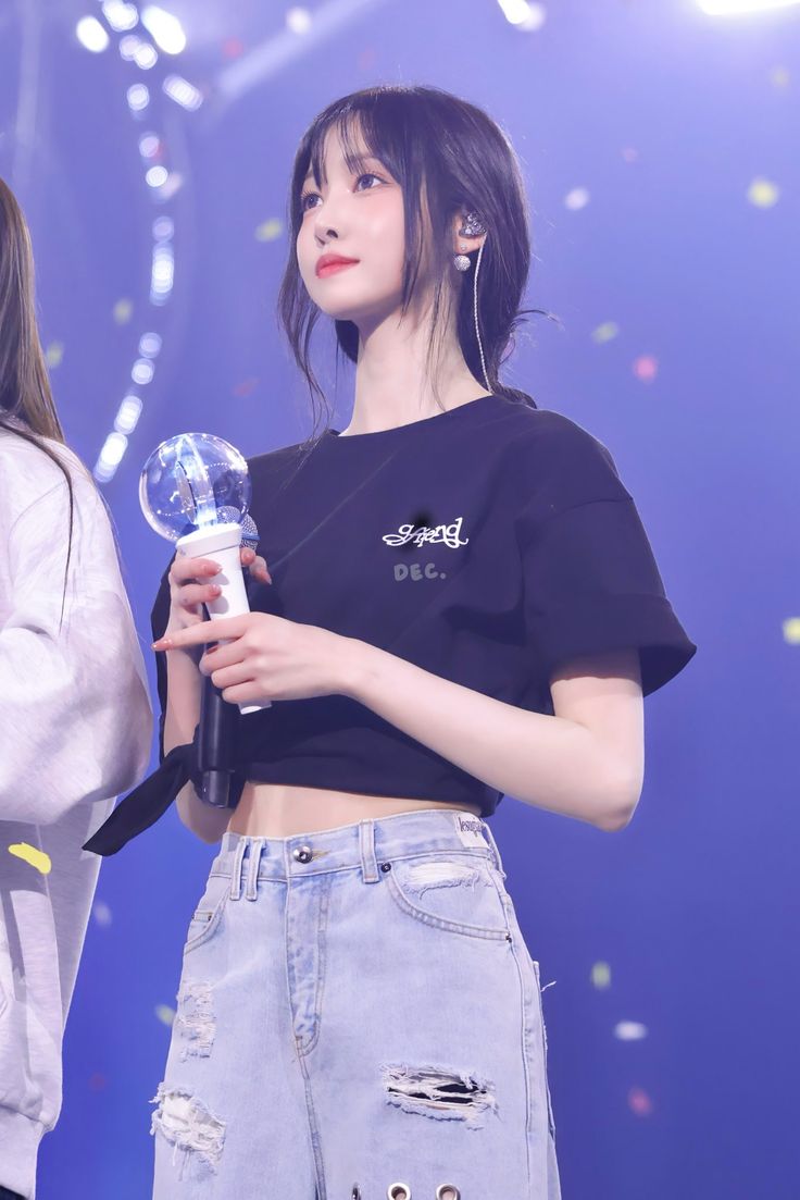 Latest photo of Yuju (GFRIEND)