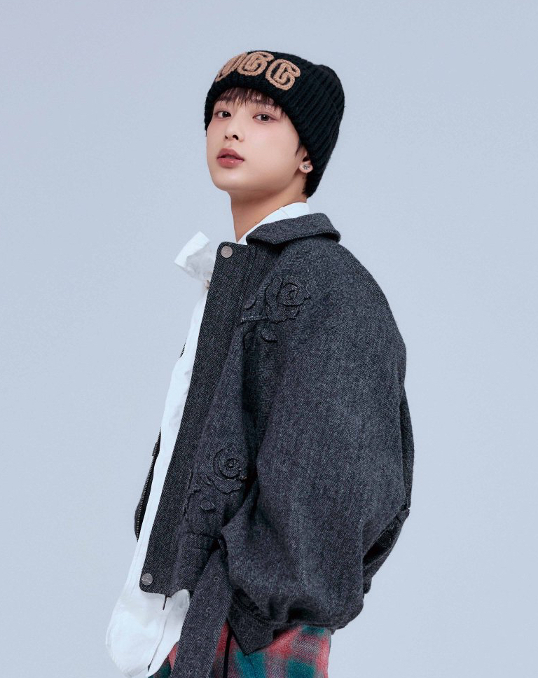 Recent activity shot of Harua (&TEAM)