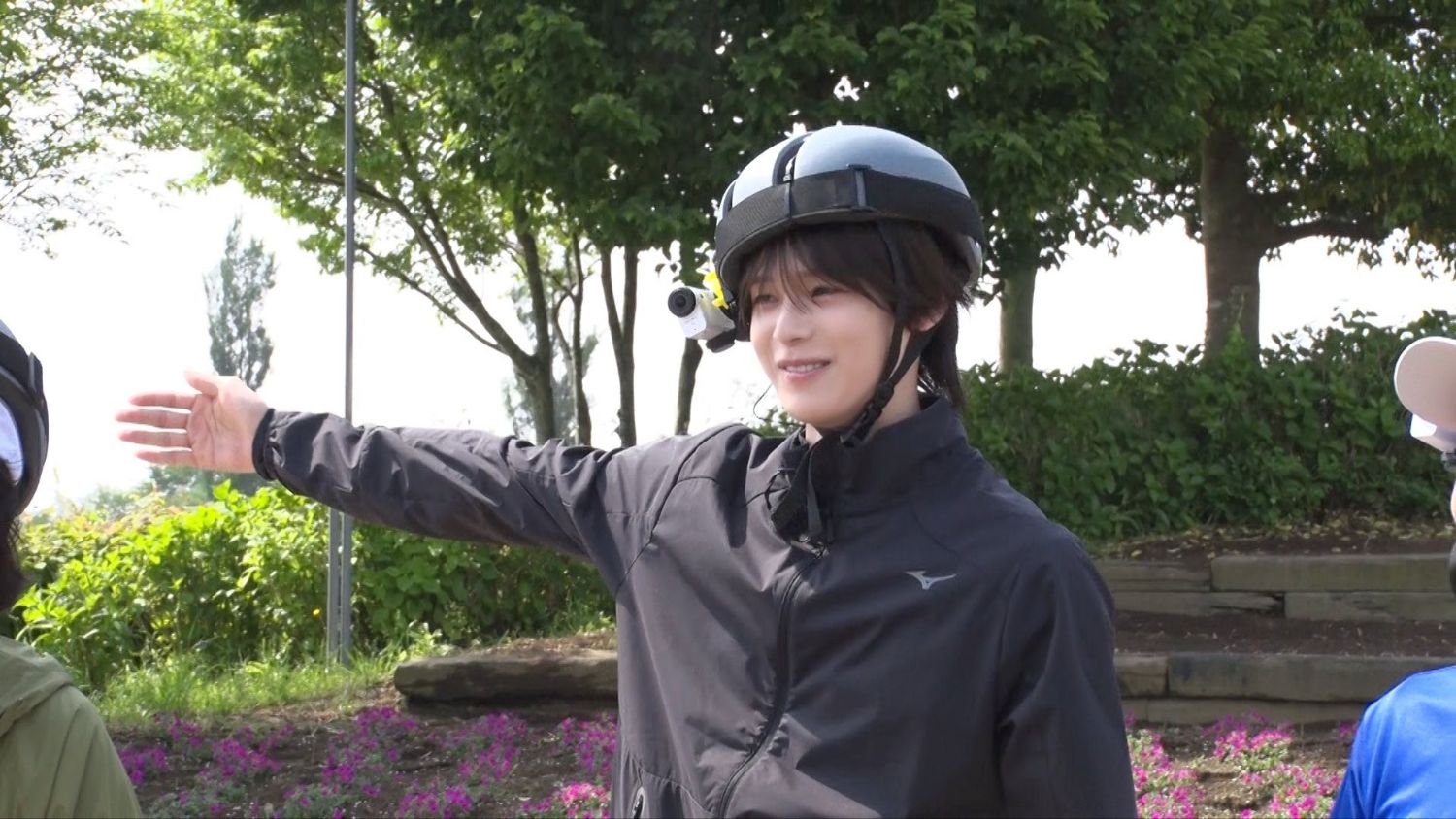 Behind-the-scenes cut of K (&TEAM)