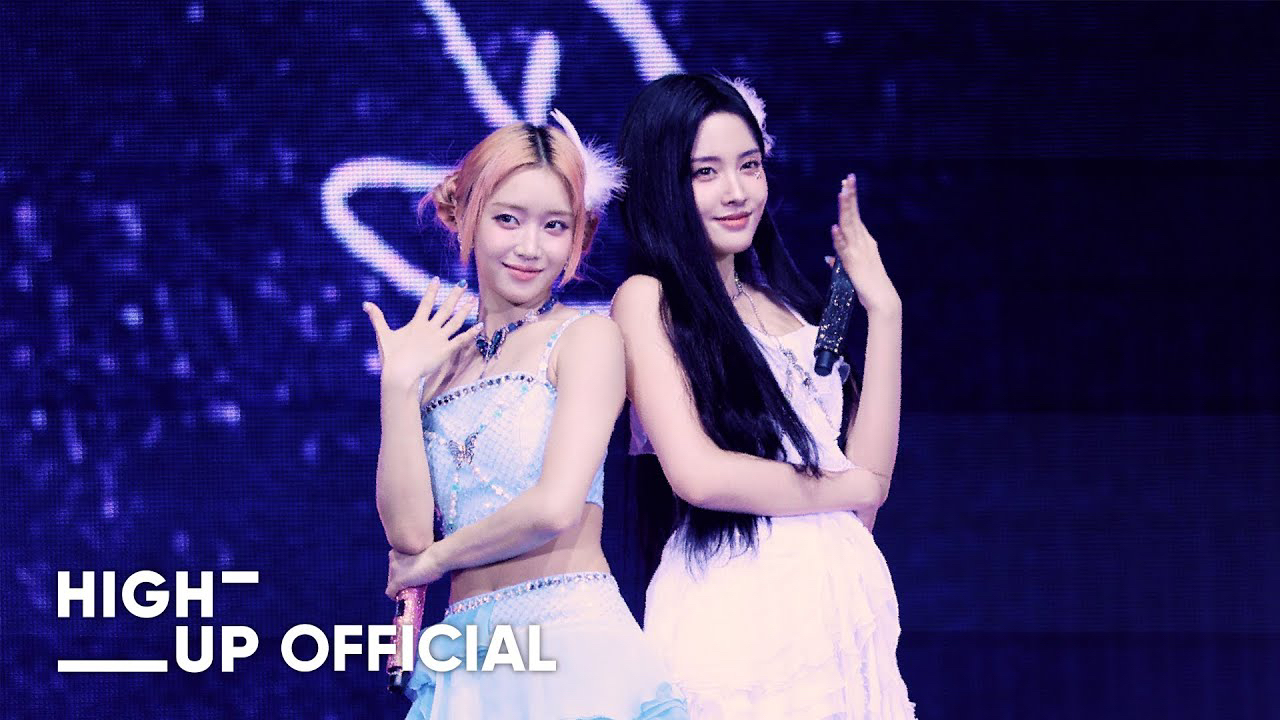 A moment captured by STAYC's fan