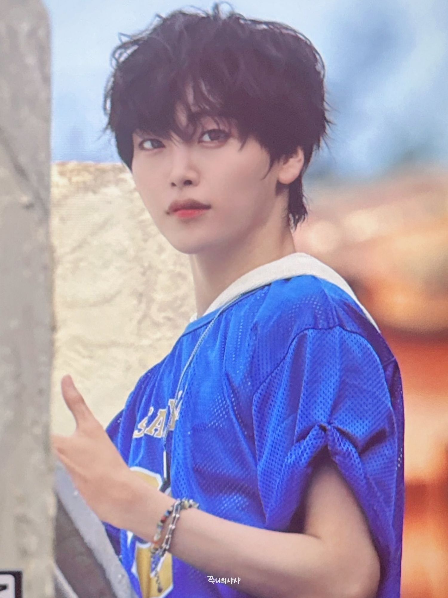 Behind-the-scenes cut of Hyeongjun (CRAVITY)