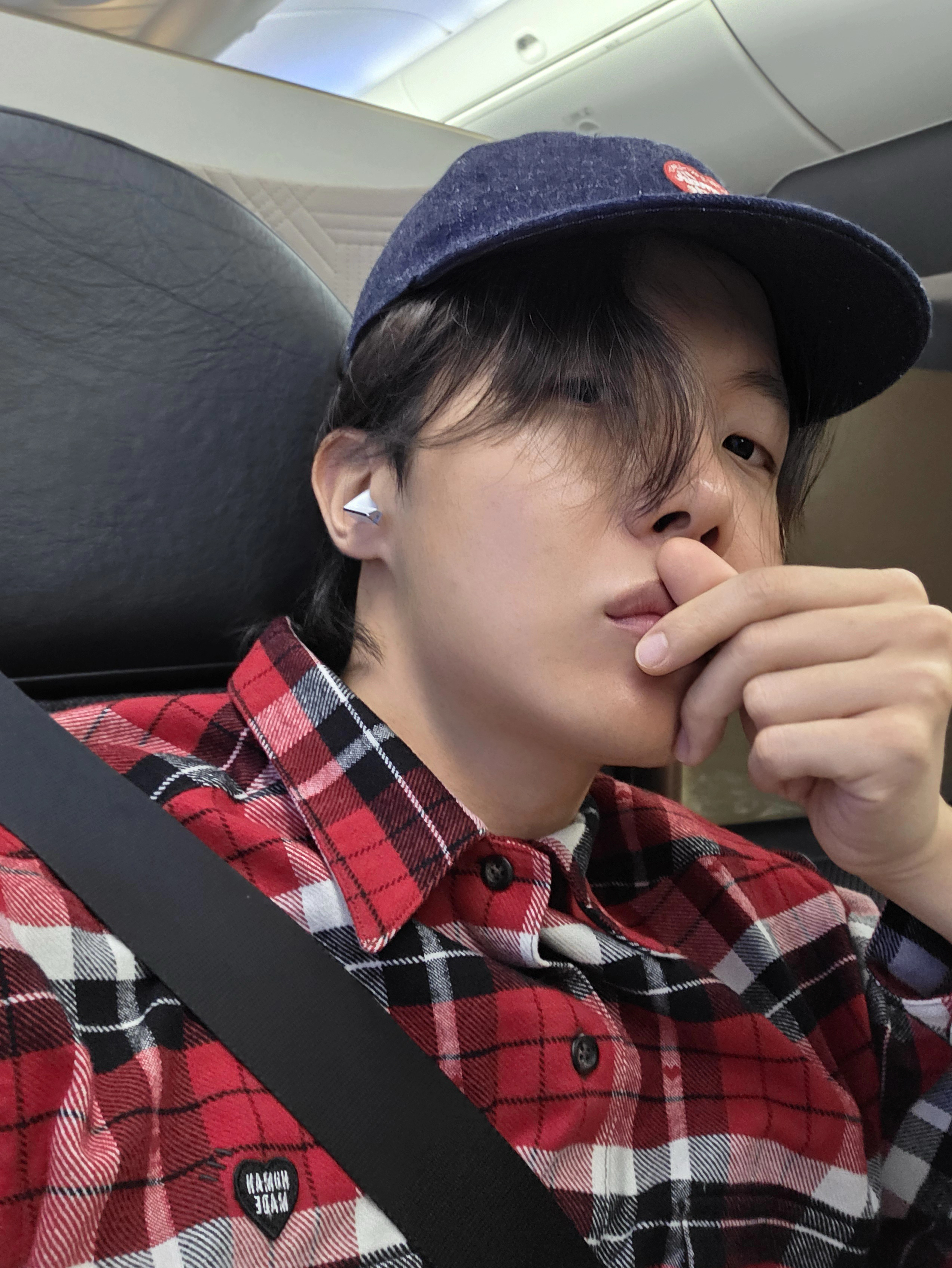 Momen yang diabadikan oleh penggemar j-hope (BTS)