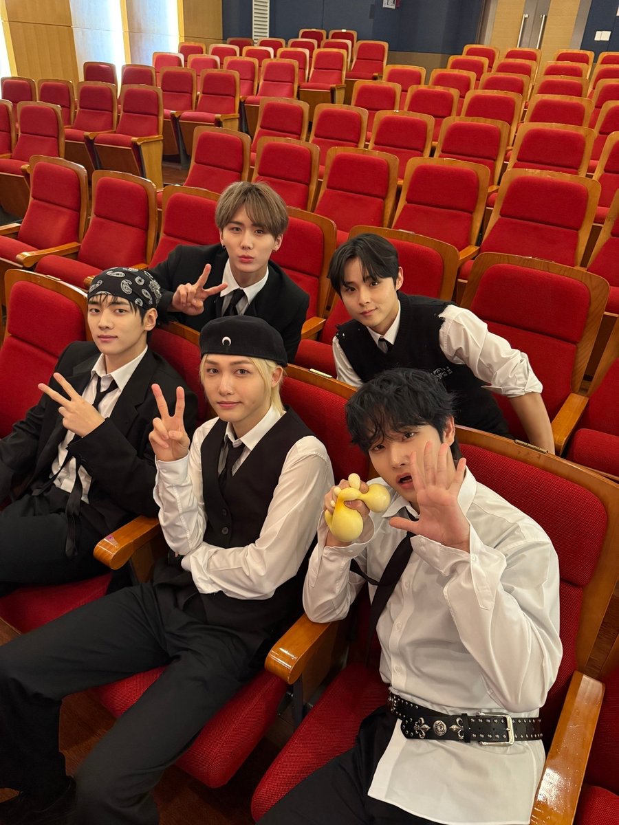 Recent activity shot of DKZ