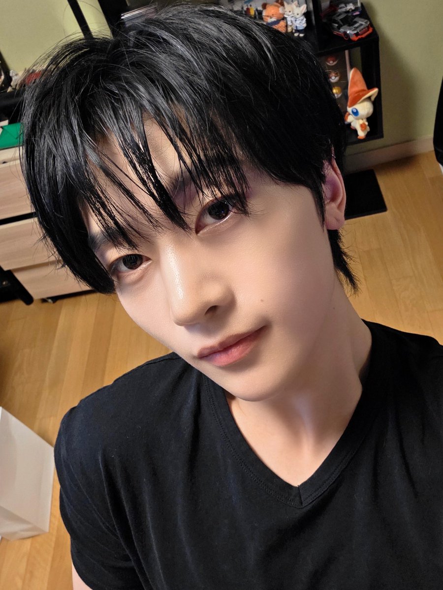 Latest photo of Seok Matthew (ZEROBASEONE)