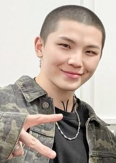 Latest photo of Woozi (SEVENTEEN)