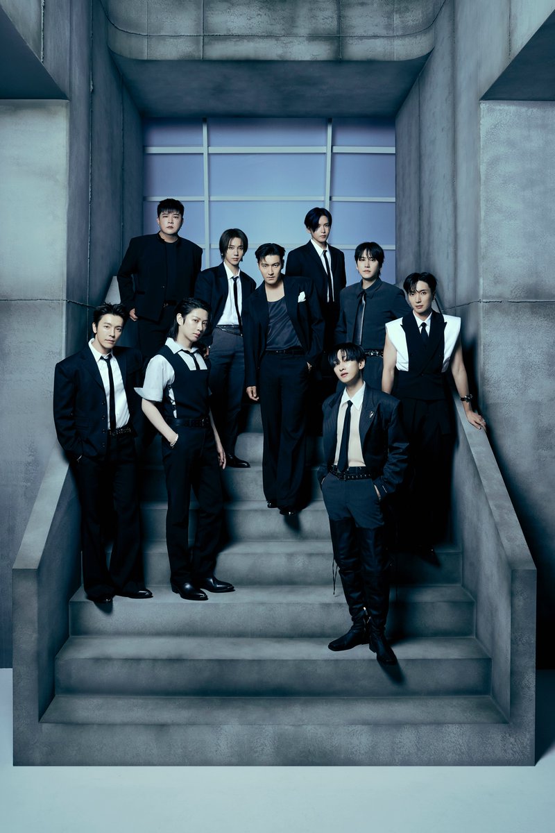 Recent activity shot of Super Junior