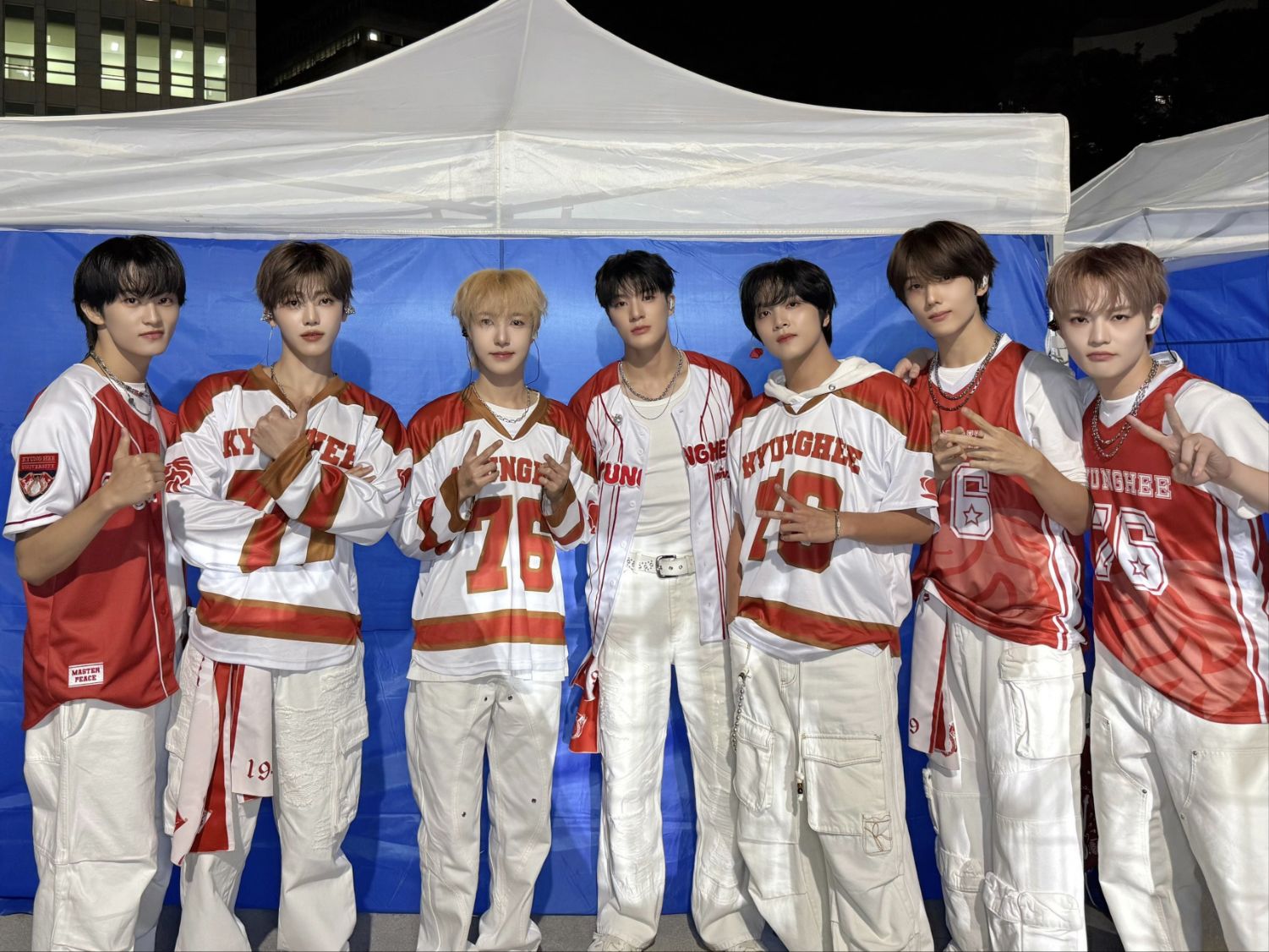 Behind-the-scenes cut of NCT DREAM