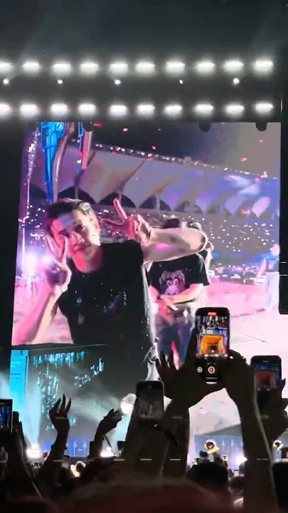 A moment captured by Stray Kids's fan