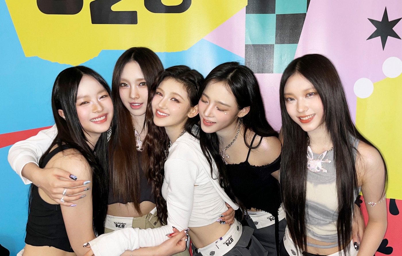 뉴진스의 최신 사진