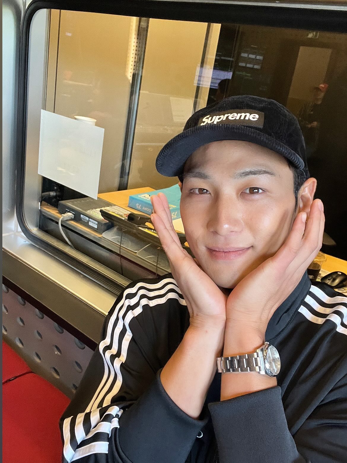 Potret di balik layar Baekho