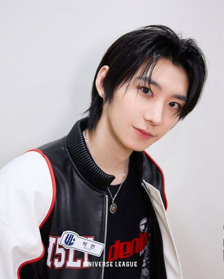 Latest photo of Park Han (AHOF)