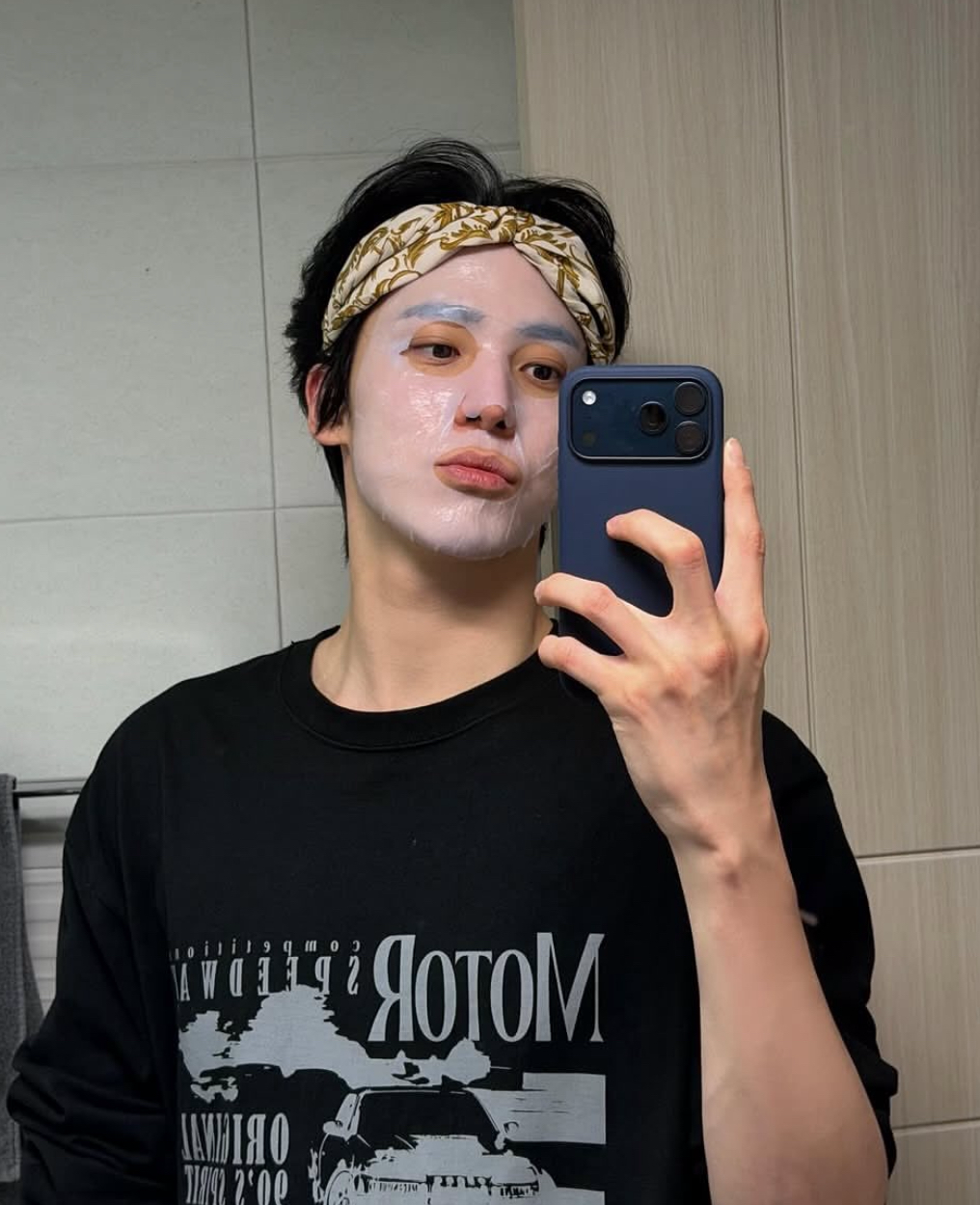 Foto terbaru Yunho (ATEEZ)