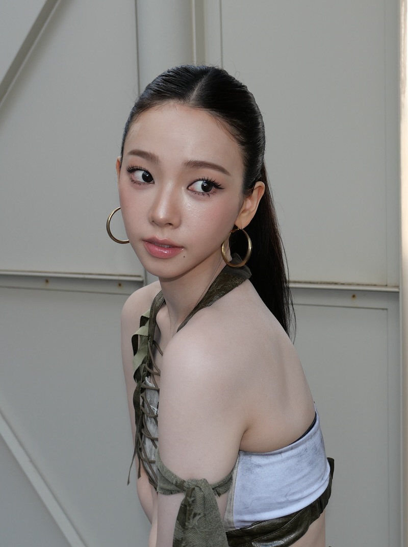 Recent activity shot of Karina (aespa)