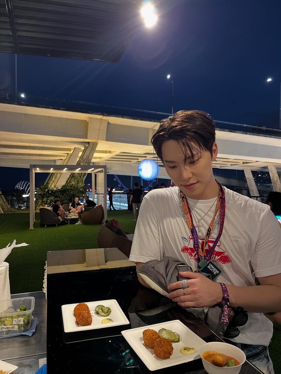 Recent activity shot of Dino (SEVENTEEN)