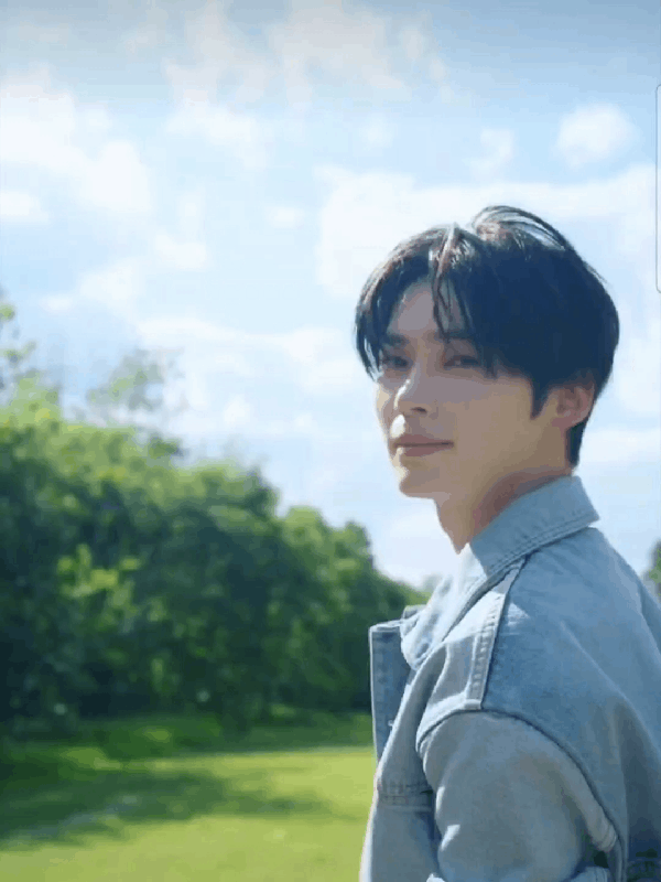성한빈 (제로베이스원) 최근 활동샷