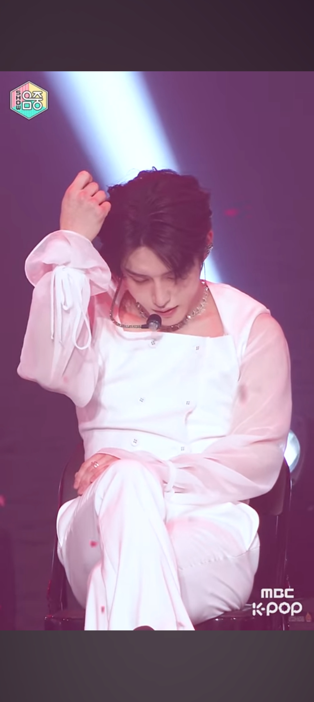 The most beloved wallpaper among Kim Jiwoong (ZEROBASEONE)'s fans