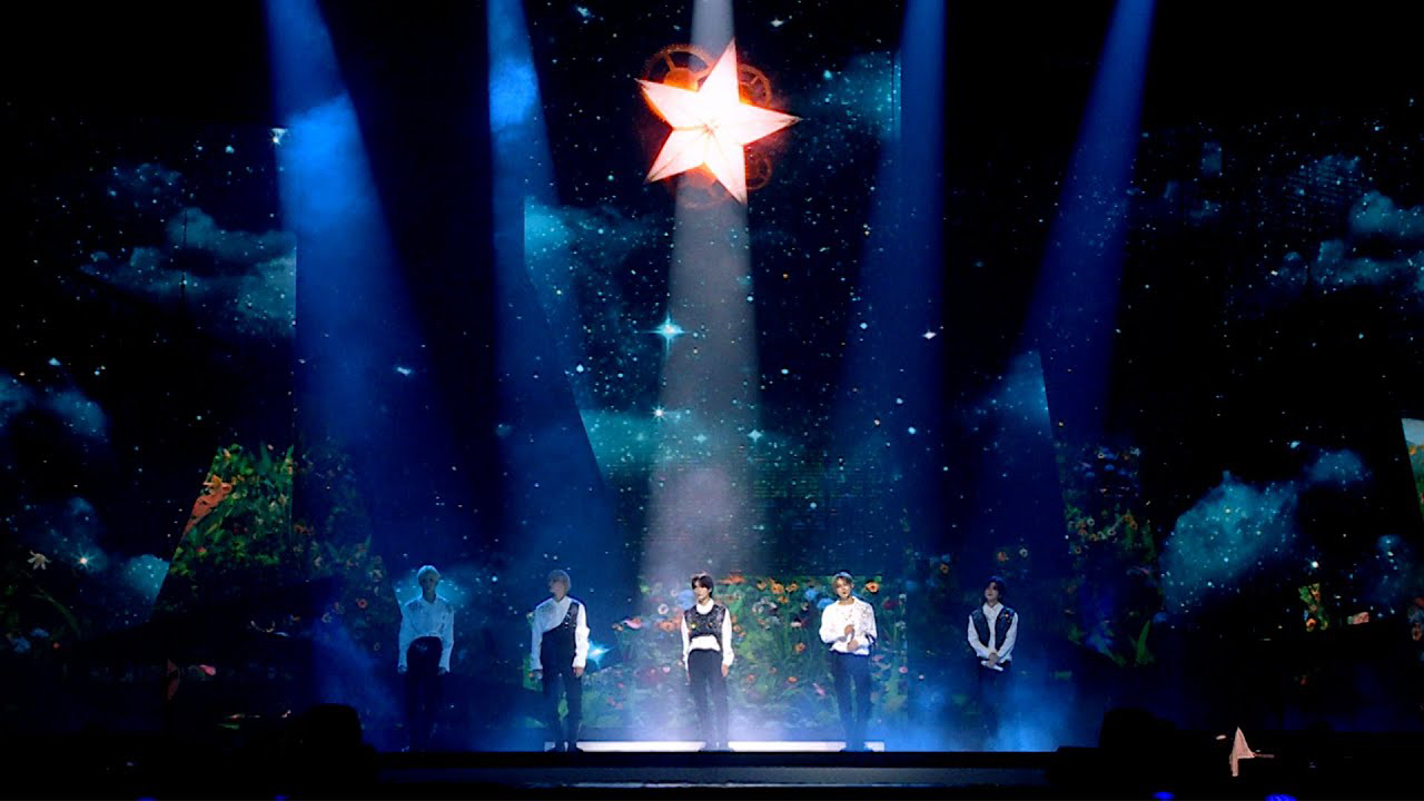 A moment captured by TOMORROW X TOGETHER's fan