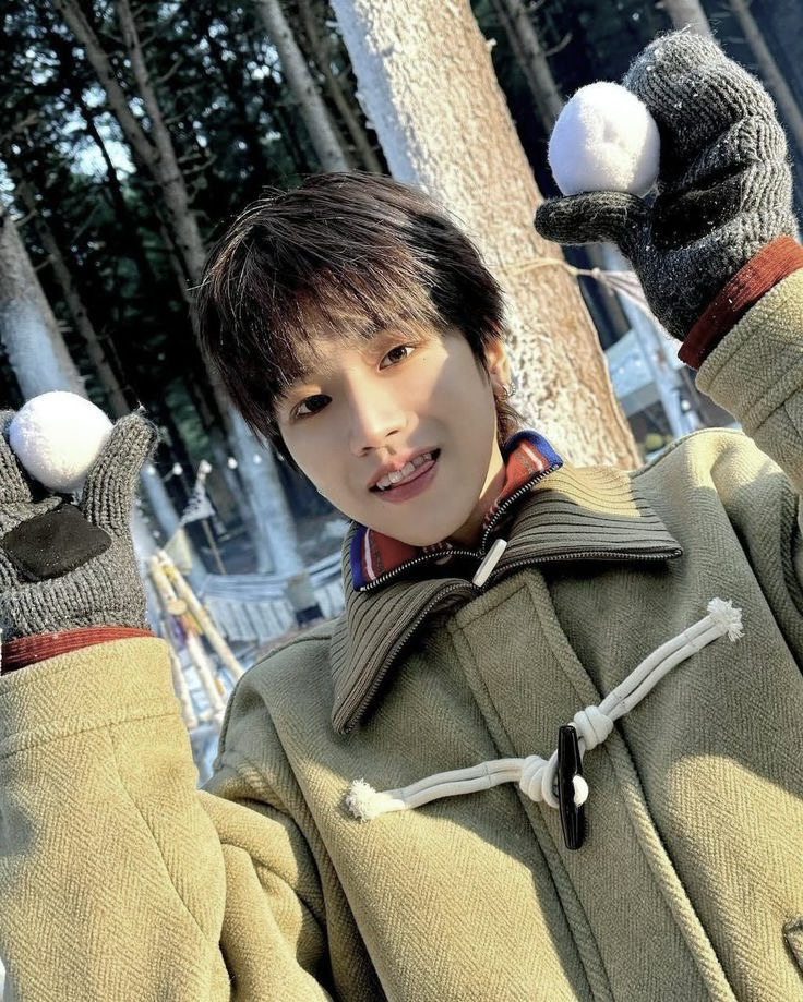 Latest photo of Riwoo (BOYNEXTDOOR)