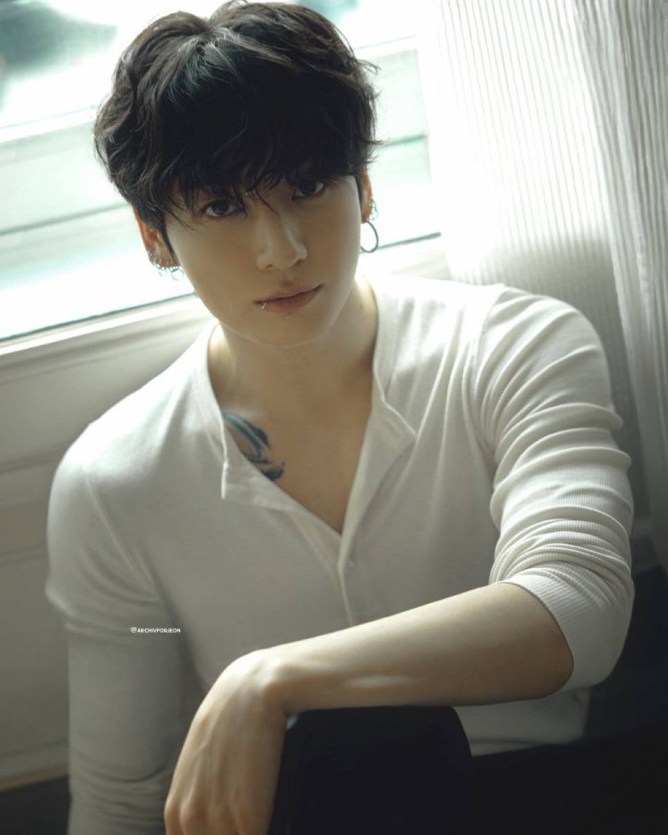 Feed komunitas K-pop terpanas hari ini