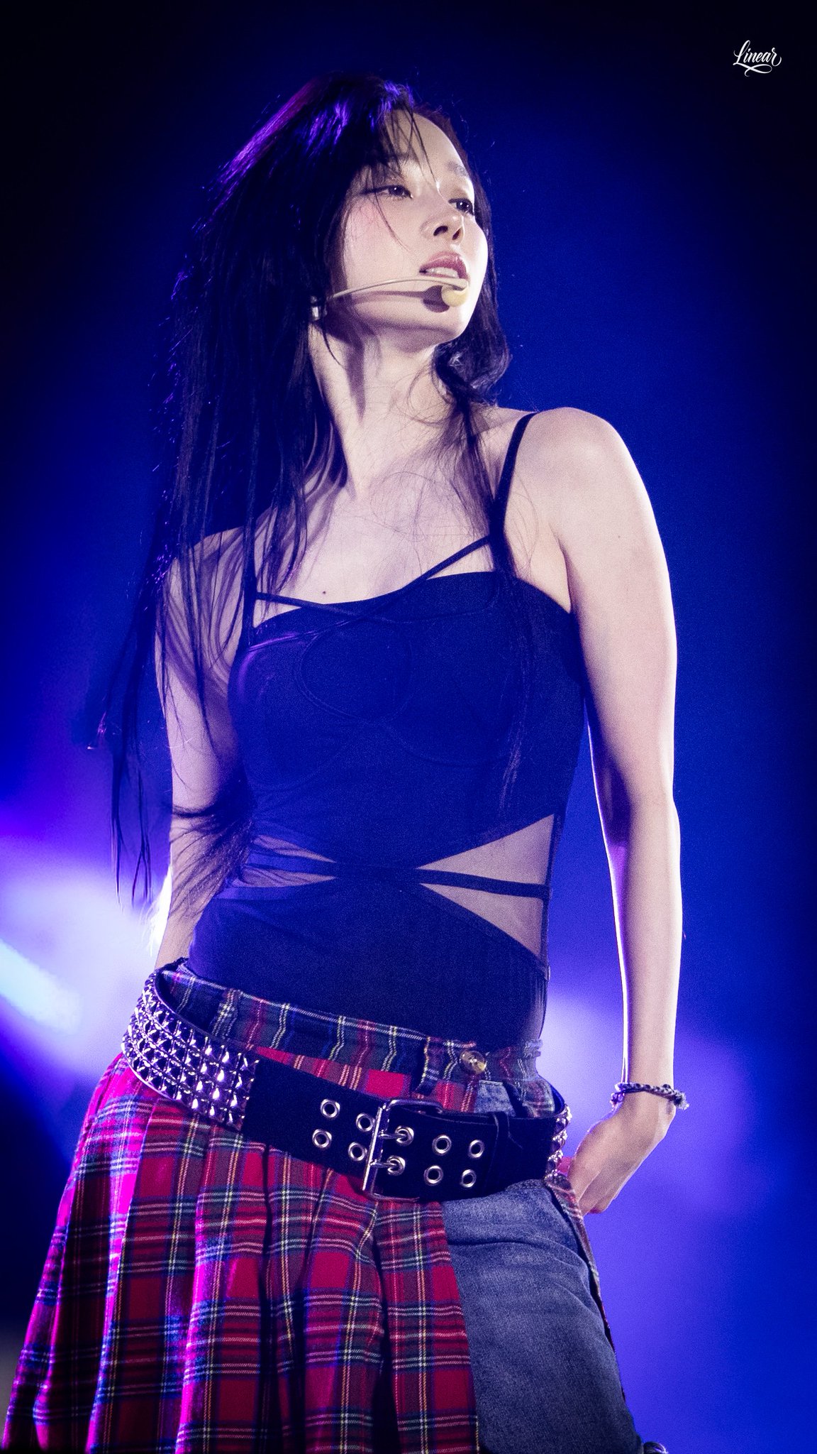 A heartfelt wallpaper shared by Winter (aespa)'s fans