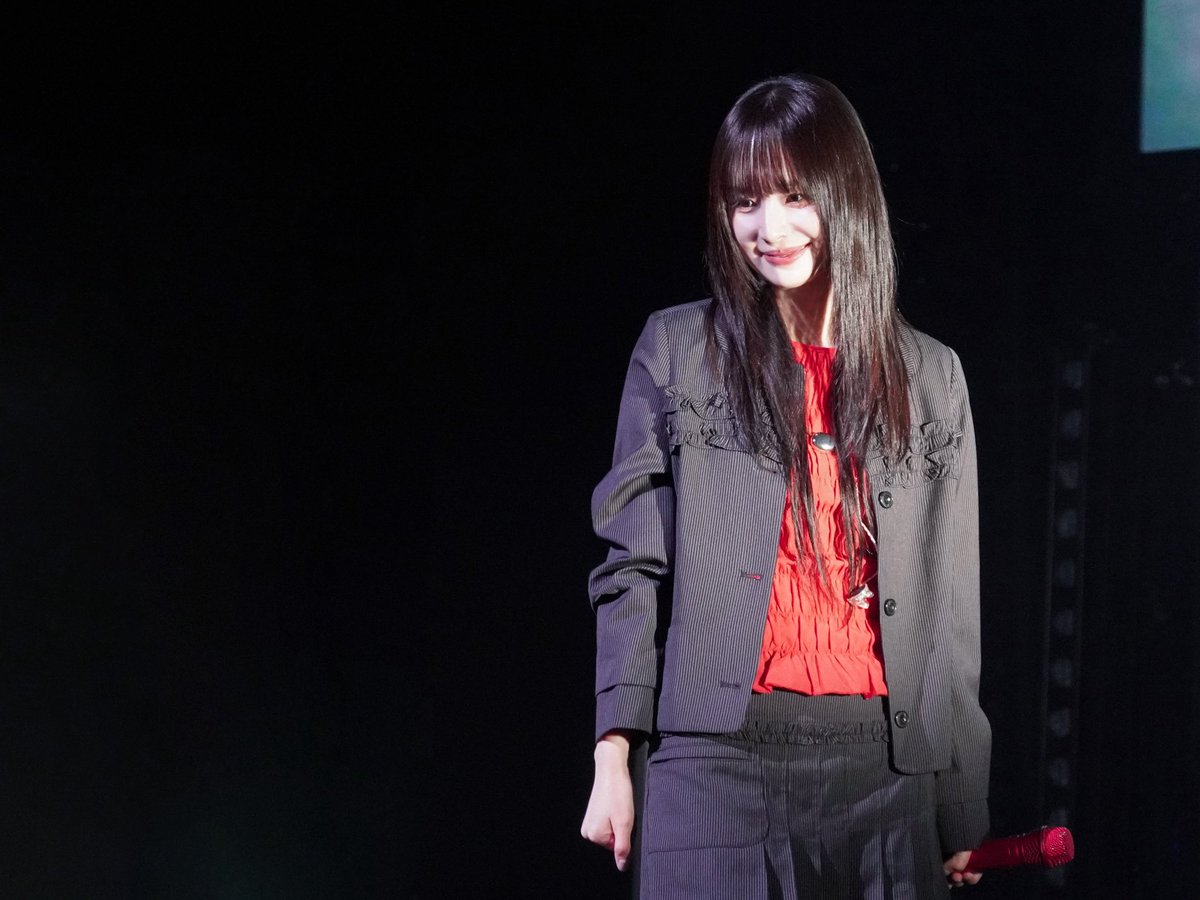 Behind-the-scenes cut of WJSN