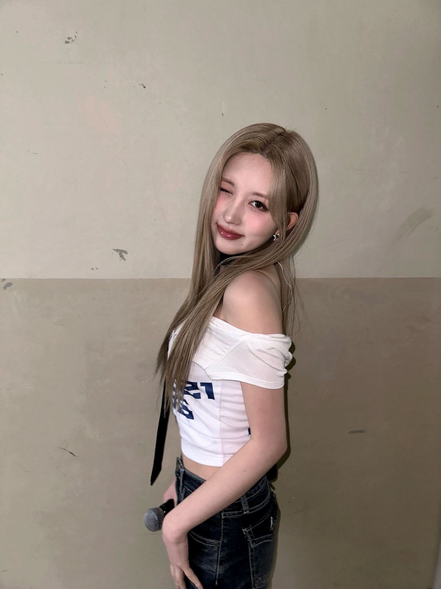 Behind-the-scenes cut of Gaeul (IVE)
