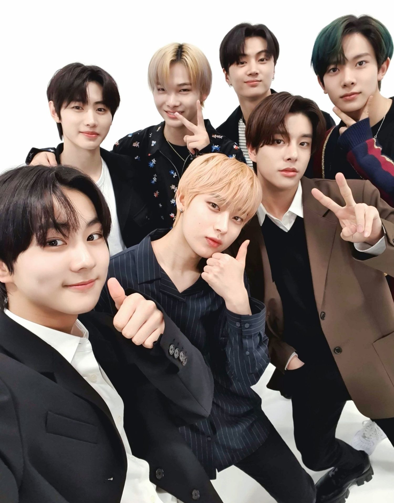 ENHYPEN의 최신 사진