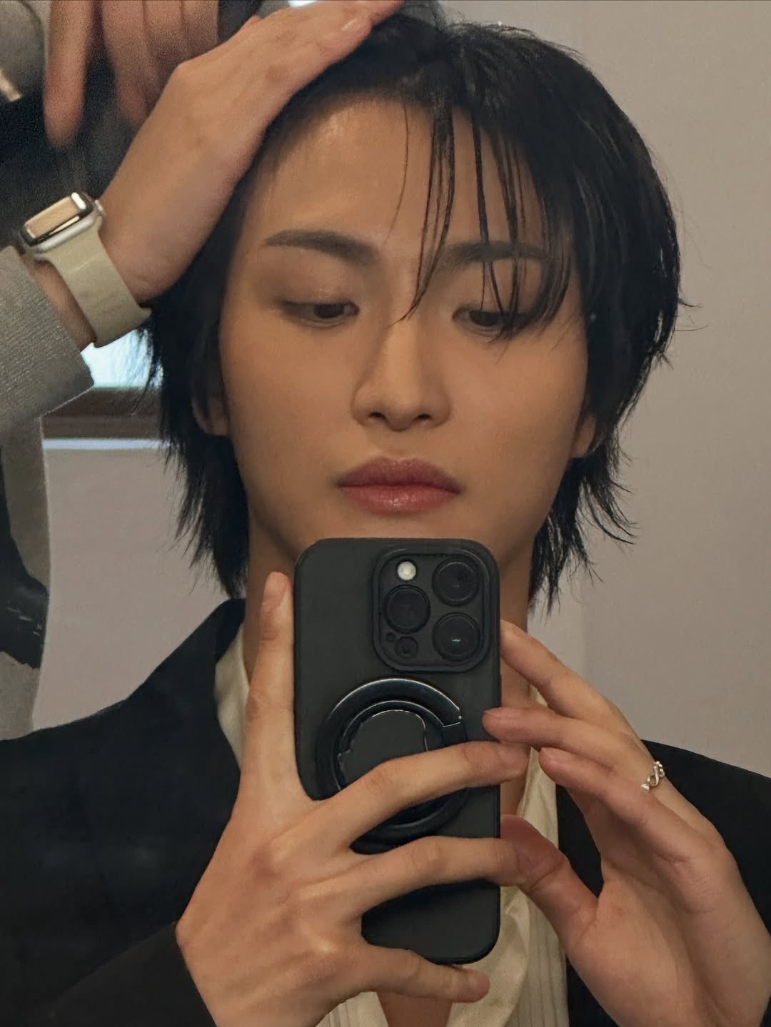 Latest photo of Seonghwa (ATEEZ)