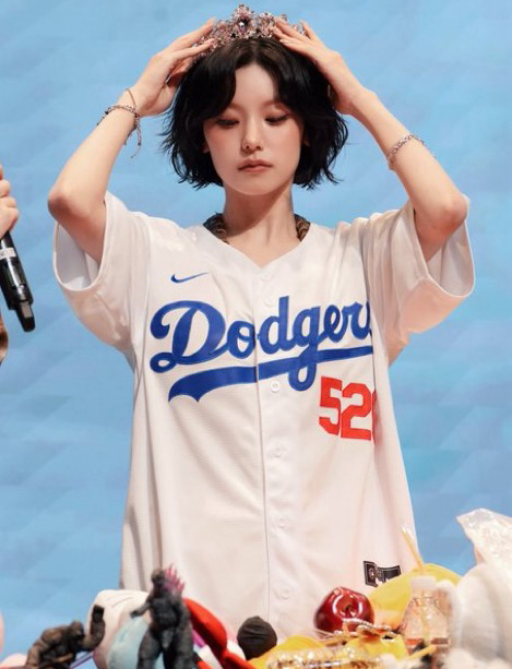 Latest photo of Yeji (ITZY)