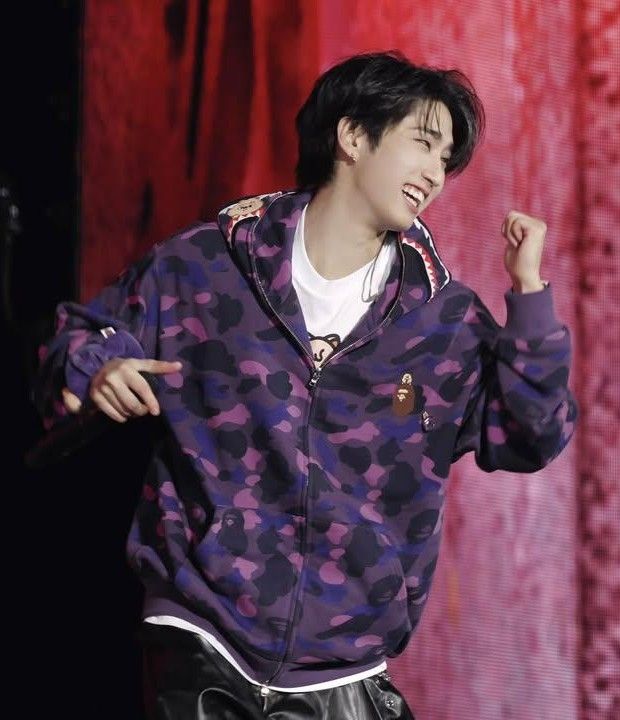 Recent activity shot of HAN (Stray Kids)