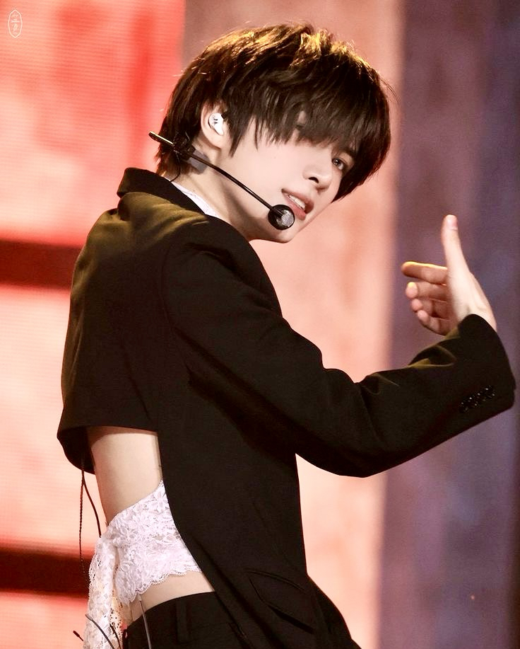 A moment captured by Beomgyu (TOMORROW X TOGETHER)'s fan