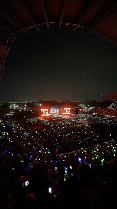 Potret di balik layar EXO