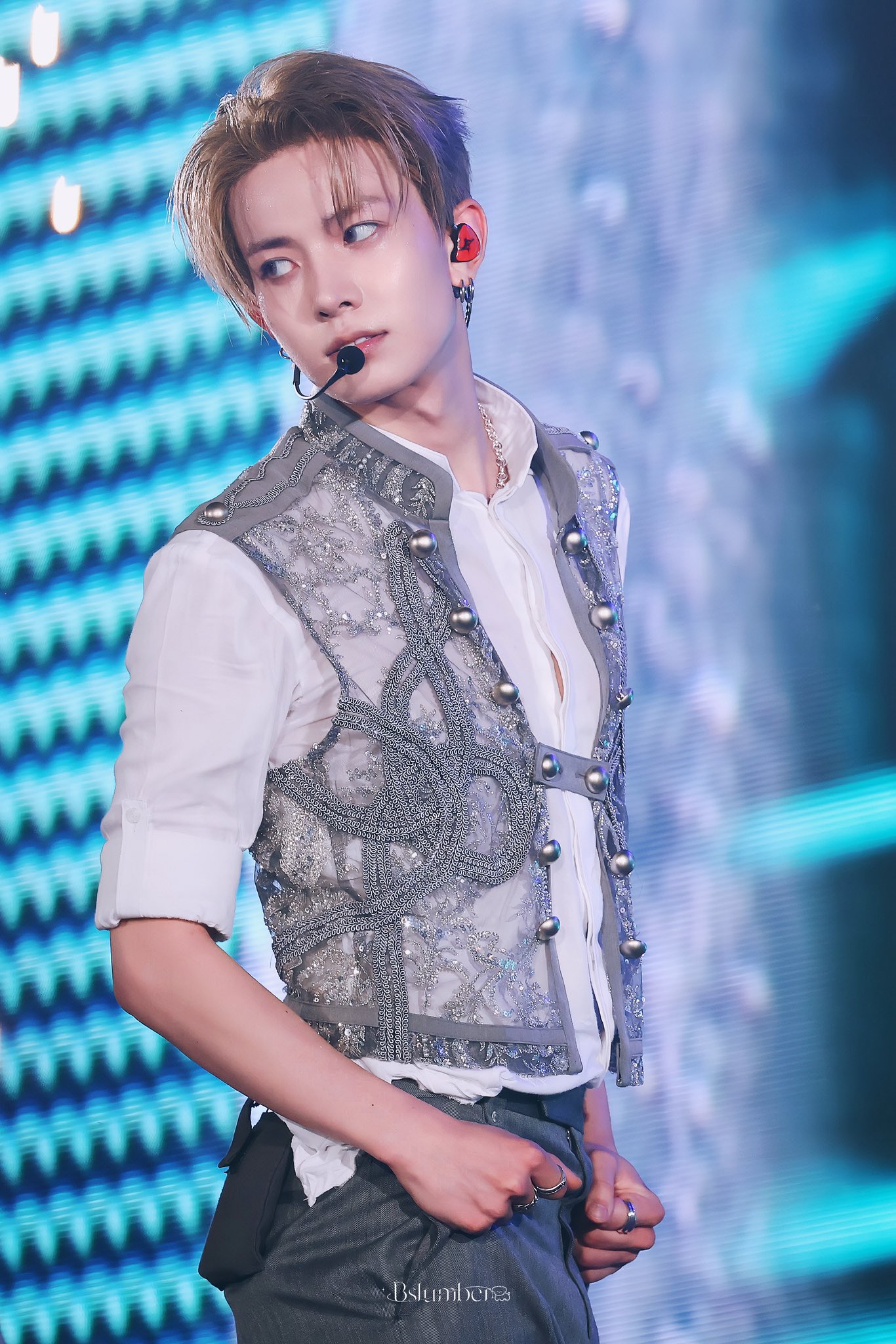A moment captured by Heeseung (ENHYPEN)'s fan