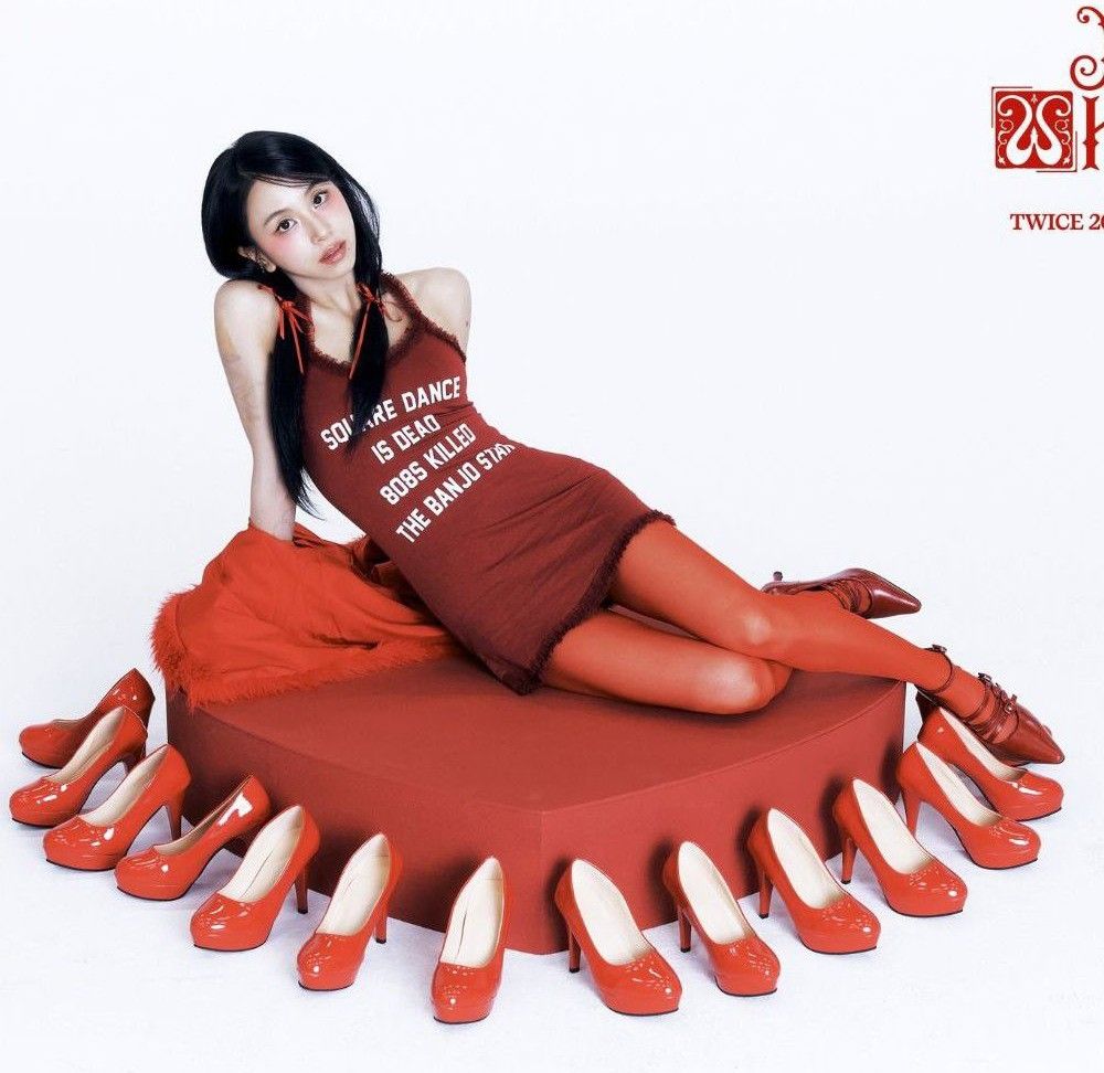 Latest photo of TWICE