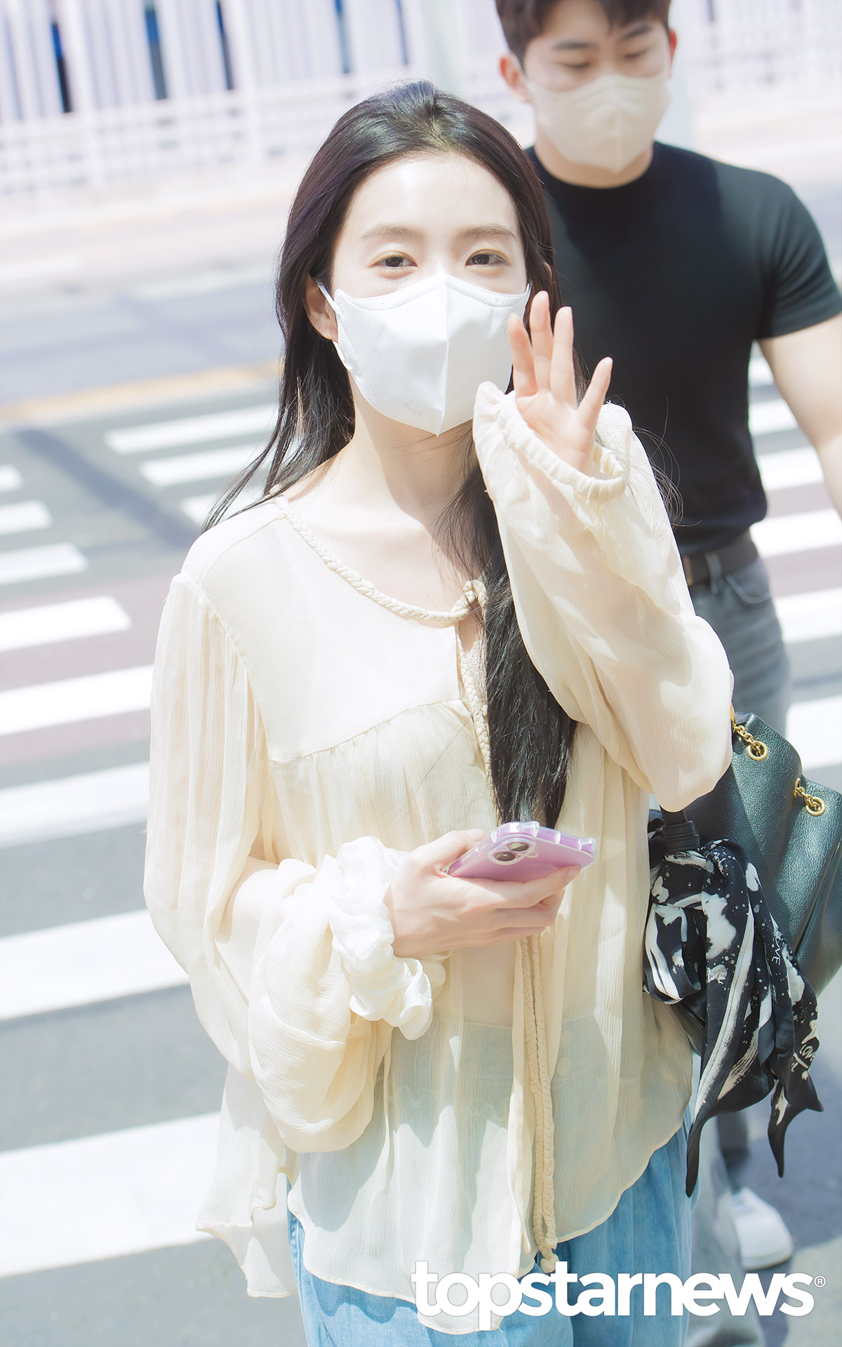 A moment captured by Red Velvet's fan