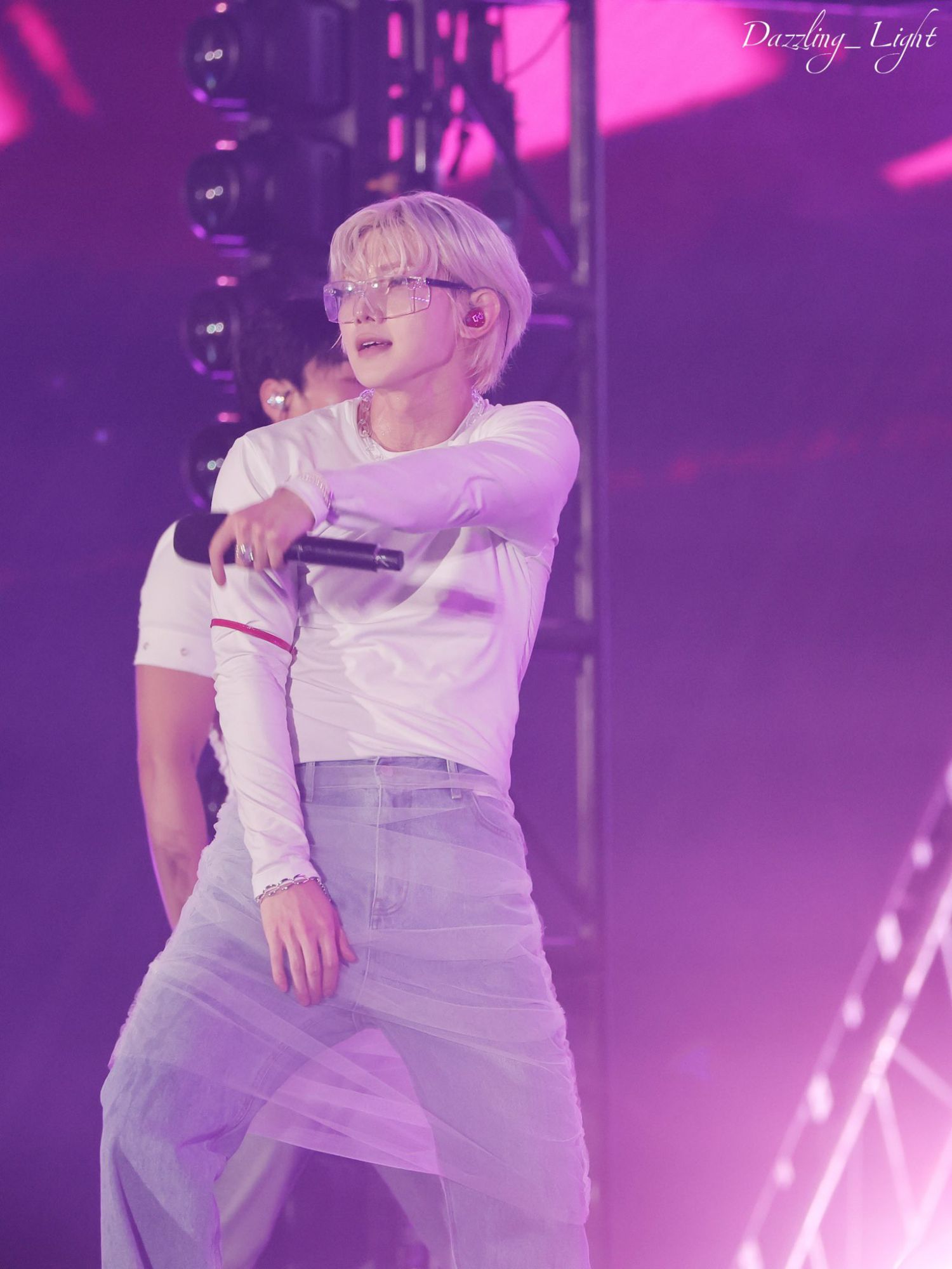 Latest photo of Yeosang (ATEEZ)